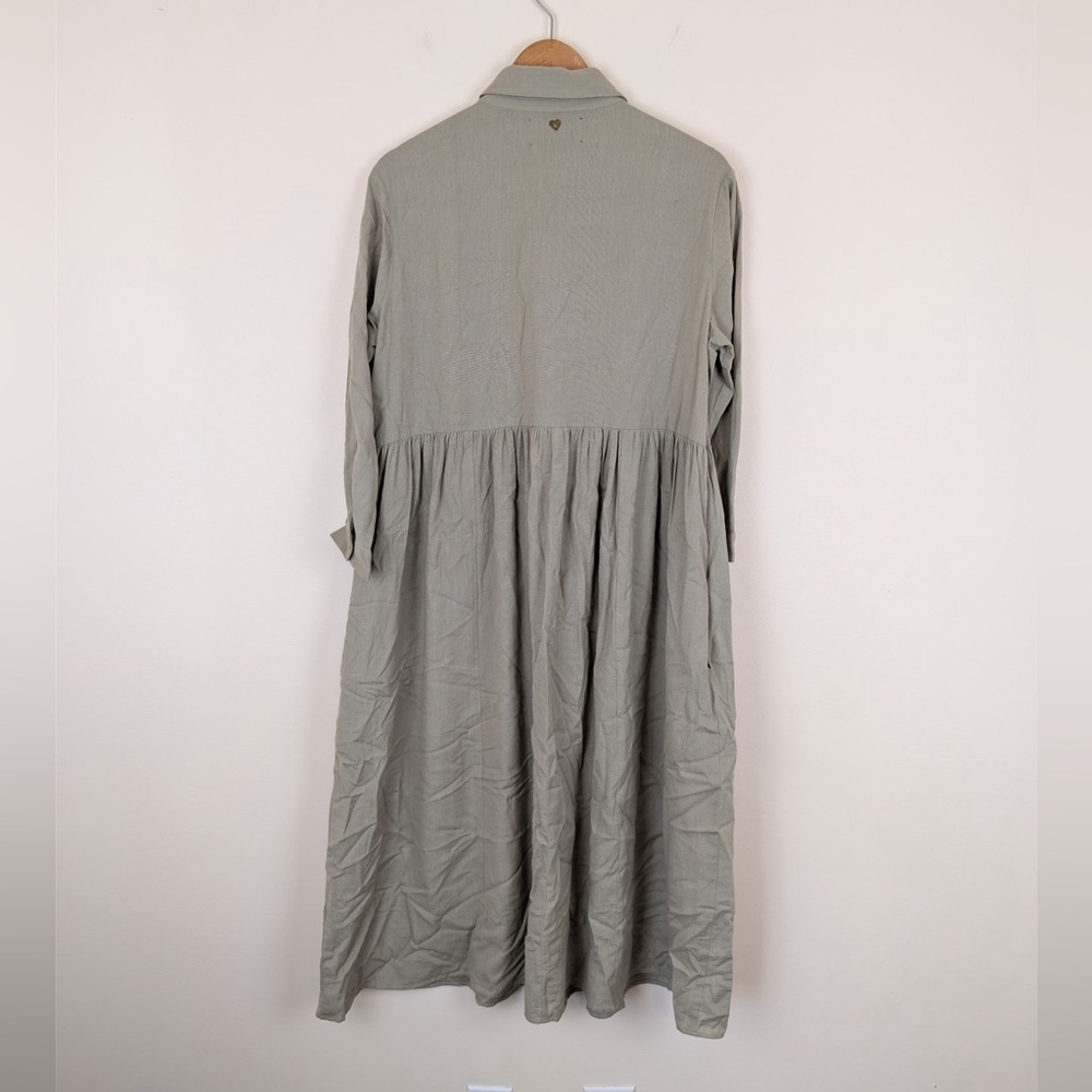 La Lou Long Sleeve Button Down Maxi Dress - Picture 6 of 7